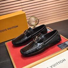 Louis Vuitton Low Shoes